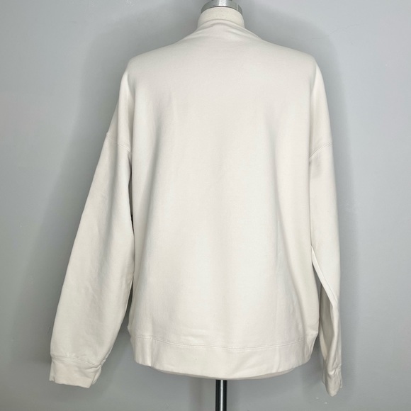 SHESHOW Designer Lips Long Sleeve Crew Neck Sweatshirt - Picture 4 of 7